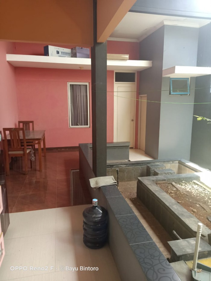 Ahee. Rumah dijual di cluster Ivory Lippo Cikarang